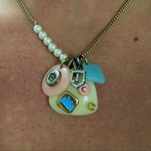 JUICY COUTURE - PEARL AND CRYSTAL NECKLACE!